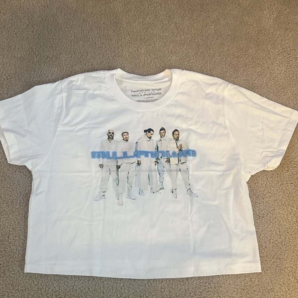 White BSB Millennium Crop Top from the Residency at the Sphere on 2/14/26